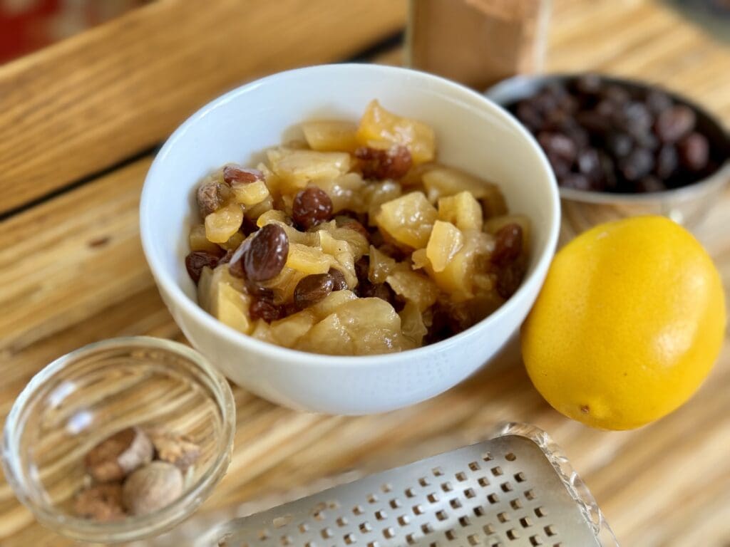 Apple raisin compote with lemon and nutmeg.