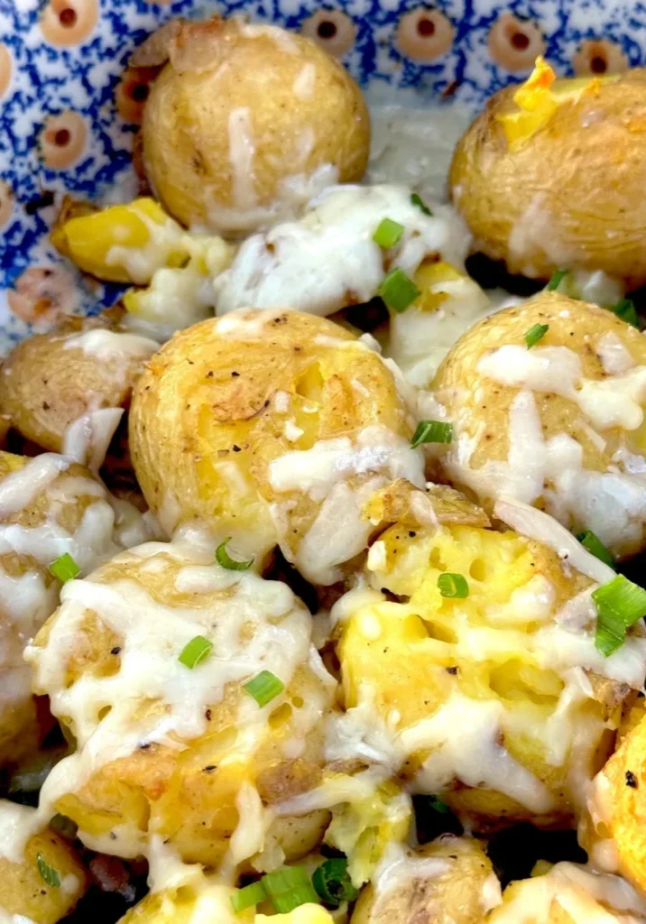 Roasted potatoes gruyere